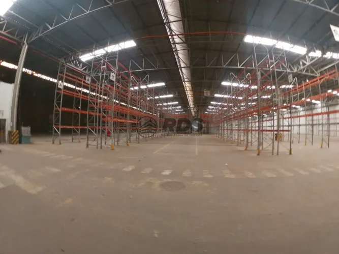 Galpão Industrial com Câmara Fria e Congelada.