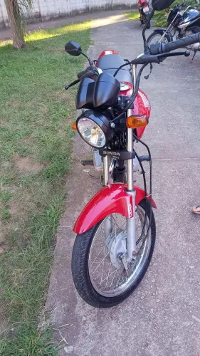 VENDO OU TROCO POR TITAN 160