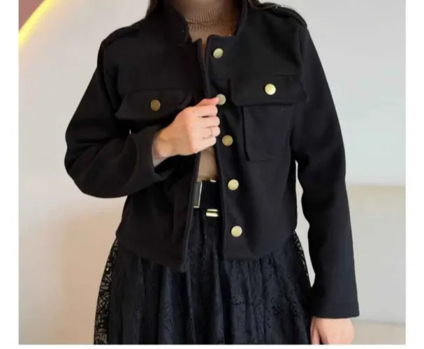 Vendo estas blusas de frio jaqueta em lã batida e cacharrel em tricô NOVAS M