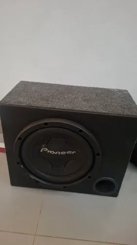 Caixa sub pioneer 1200 antigo
