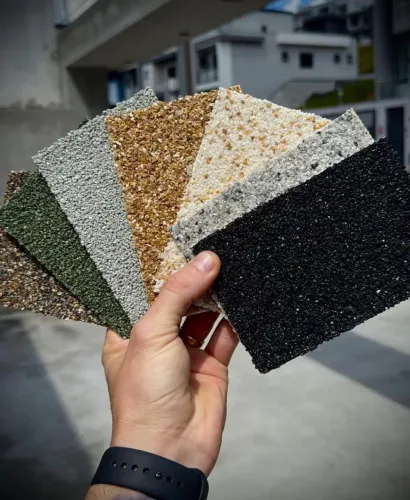 Pedras naturais na promoção