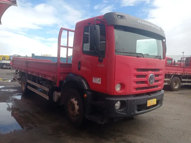 Volkswagen 15.190 E Constellation 2p (diesel)(E5) 2018/2019 Vamos Seminovos Recife
