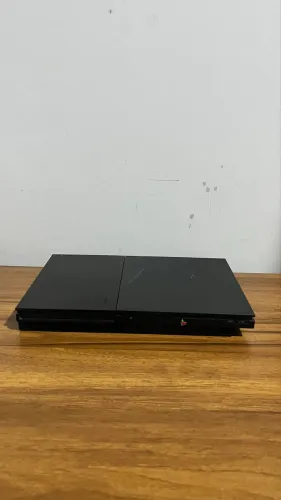 PLAYSTATION 2 SLIM (SEM CABOS/FONTE)