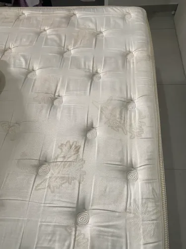 Colchão king 1,93 X 2,03