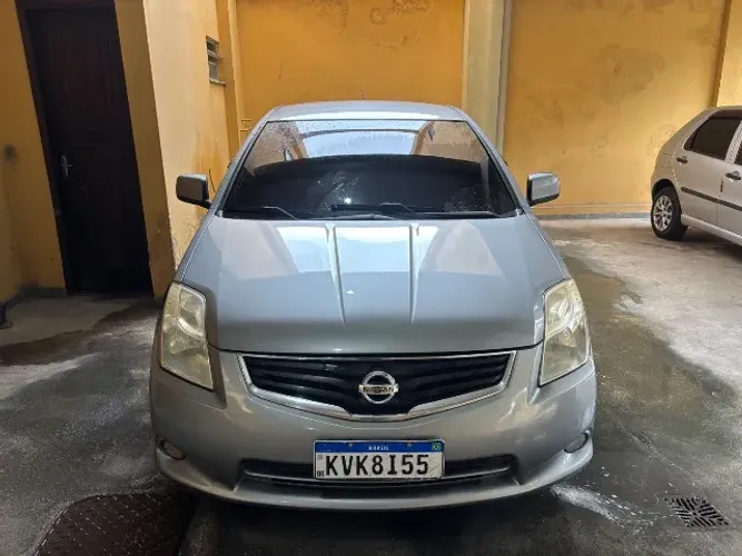Nissan Sentra S 2.0/ 2.0 Flex Fuel 16V Aut. 2011