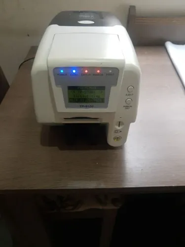 Impressora de crachá PVC poitiman