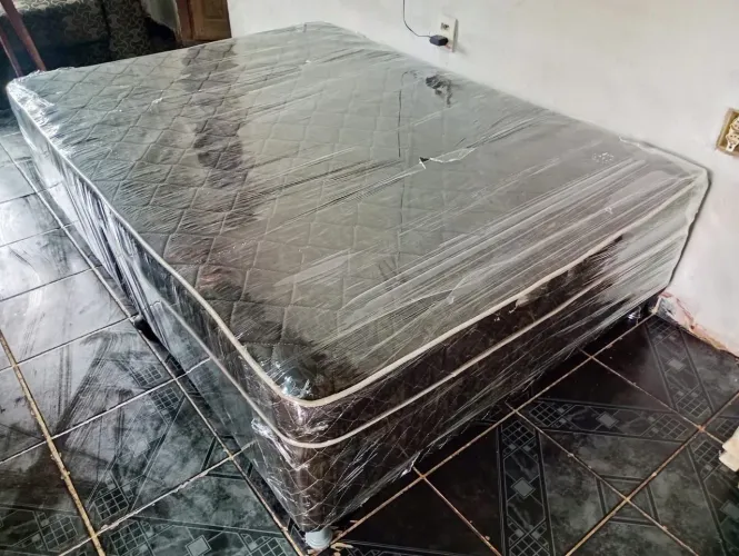 Cama box casal de espuma higienizada