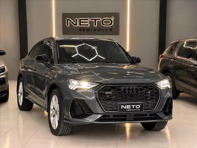 Audi Q3 Perf. Black 2.0 TFSI Tiptr. Quattro 2023