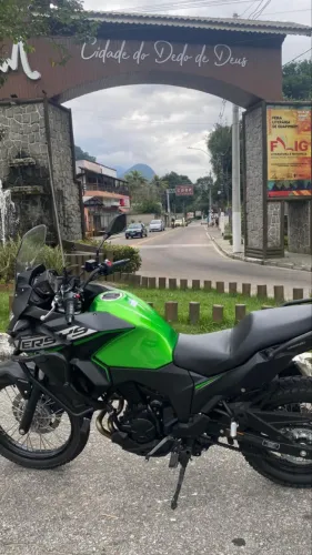 Versis  de Fino Trato