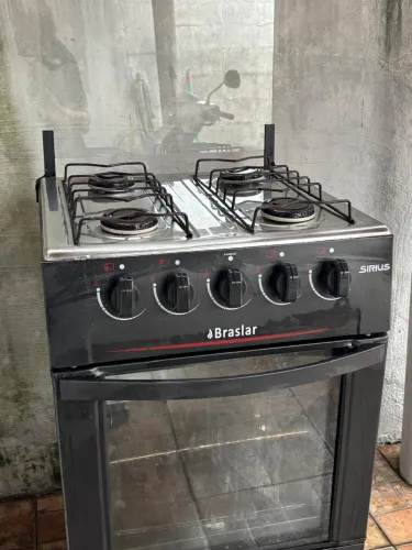 Fogão 4 bocas funcionando tudo