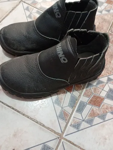 Bota Bico PVC