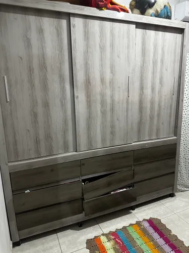 Guarda roupa e beliche 
