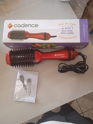 Escova modeladora 4 em 1
