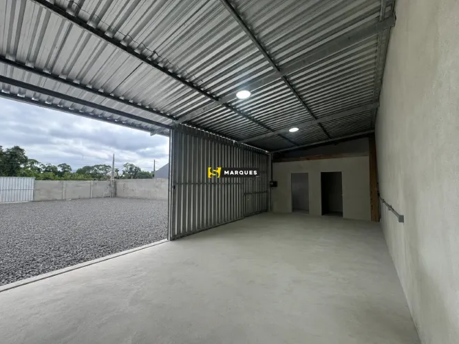 Oportunidade de Locação - Galpão com 60m² no bairro Ulysses Guimarães - Joinville/SC.