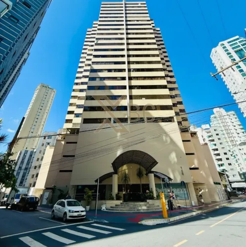 Apartamento 2 Quartos para Venda em Balneário Camboriú, Centro, 2 dormitórios, 2 banheiros