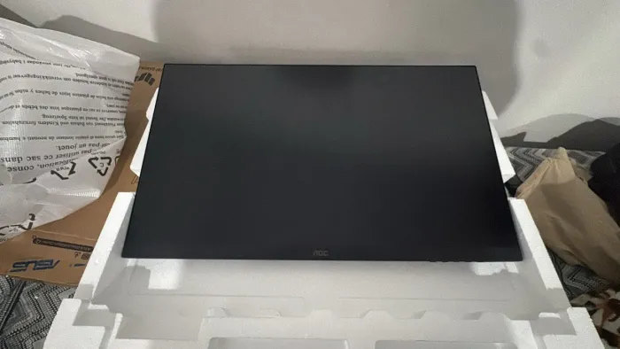 Monitor AOC 27? 180hz FHD
