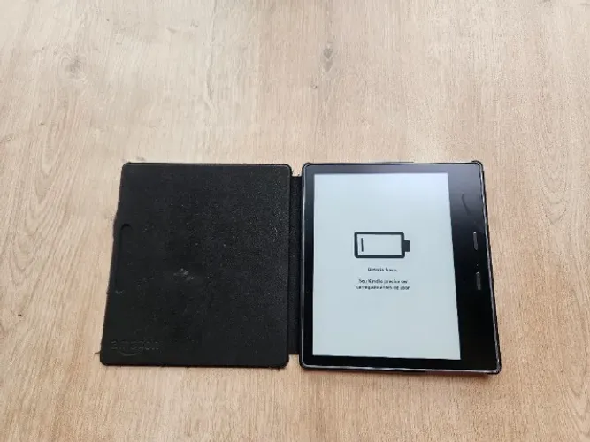 Kindle Oasis 10a Geração em Ótimo Estado com Capa Original