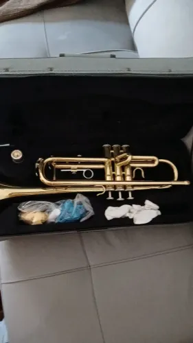 Instrumento musical trompete Dominante si bemol