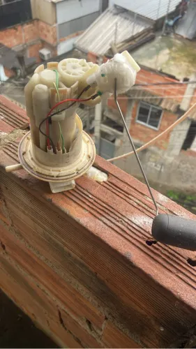Tanque e bomba de gasolina start 160