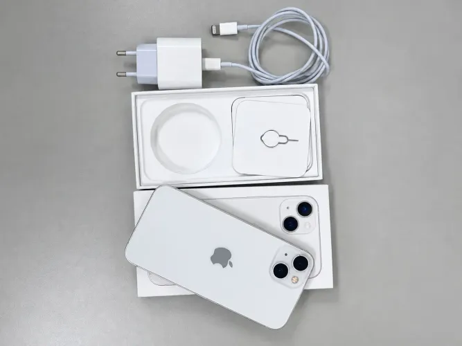 iPhone 13 128GB