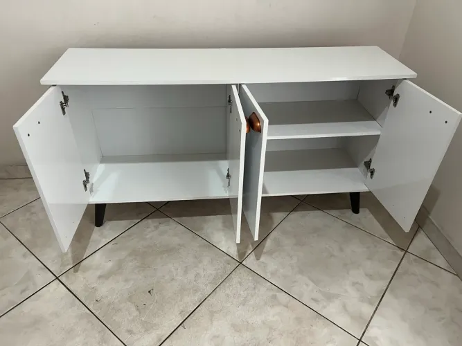 Armário buffer branco 4 portas