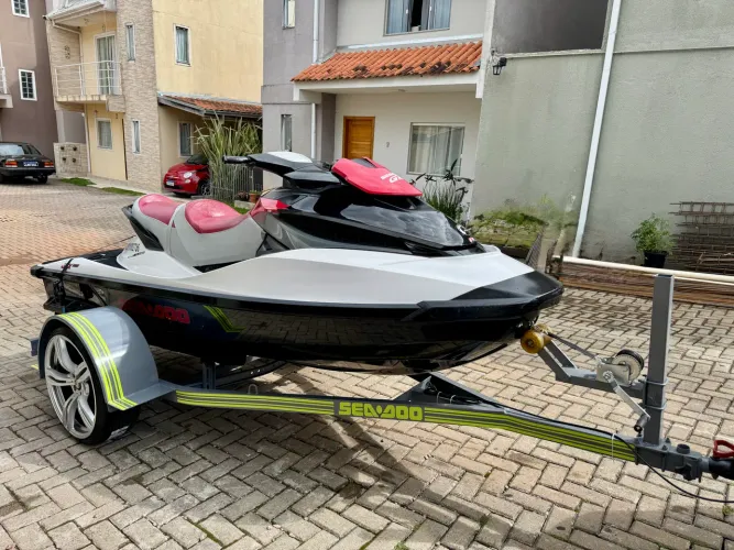Jetski Seadoo GTX 215