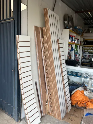 Painel canaletado pedaços