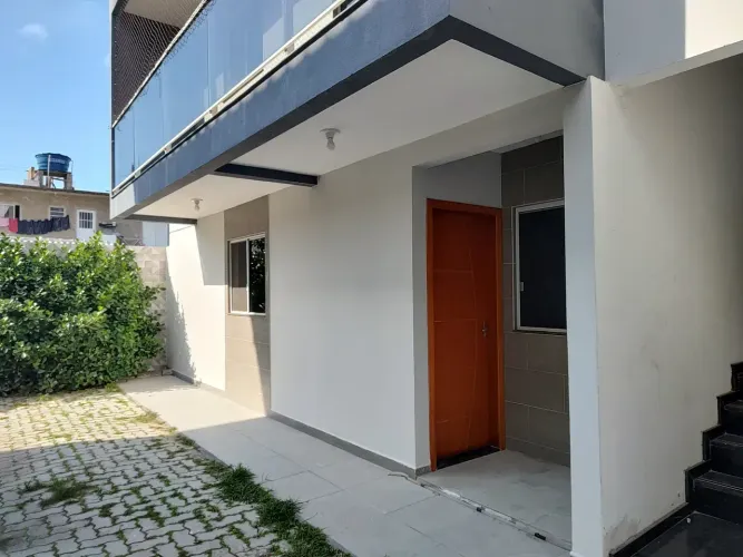 Apartamento Imóvel para aluguel possui 70 metros quadrados com 2 quartos Ingleses Floria