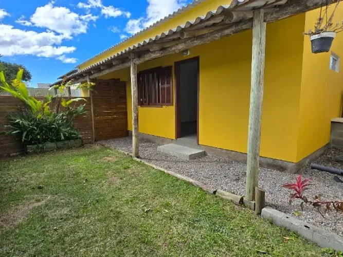 Casa tipo estudio com páteo no campeche