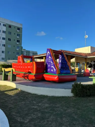 ALUGUEL DE BRINQUEDOS INFLAVEIS PROMOÇÃO