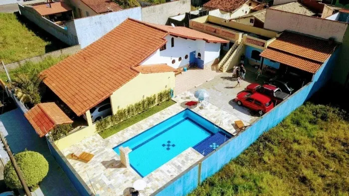 Casa para Venda em Itanhaém, Grandesp, 3 dormitórios, 1 suíte, 2 banheiros, 10 vagas