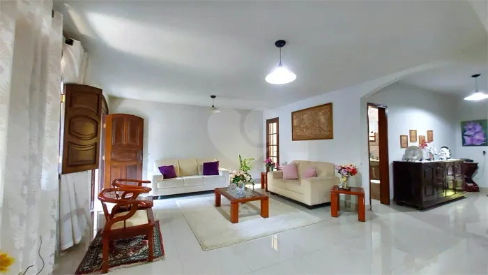 Casa com 5 quartos à venda em Morada de camburi - ES