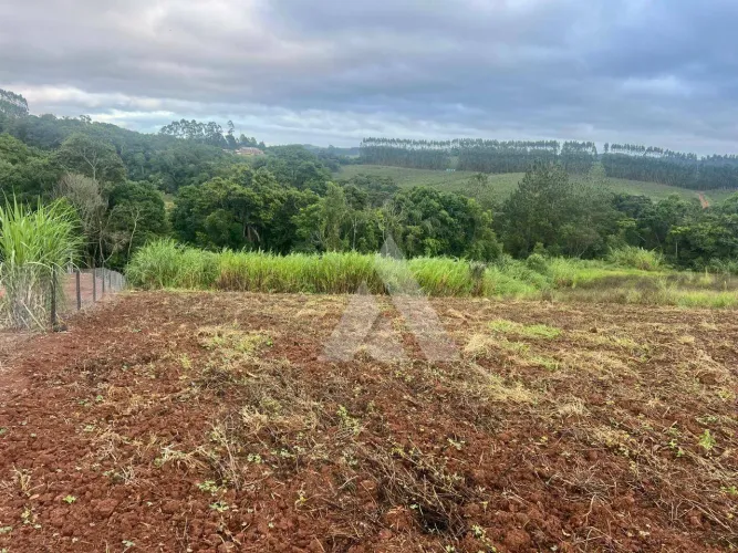 Terreno à venda, - Pinhalzinho - Capão Bonito/SP