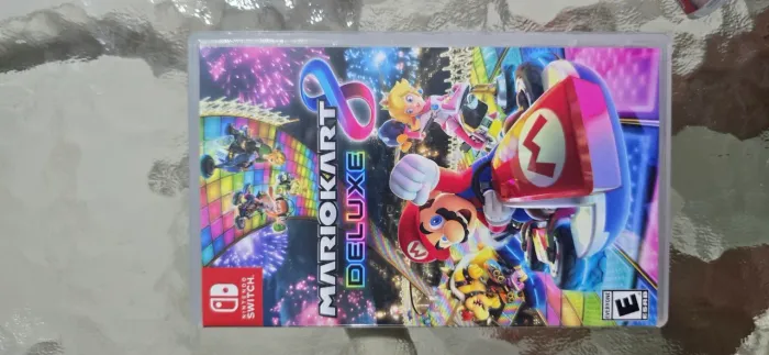 SUPER MARIO KART 8 DELUX- nintendo switch 
