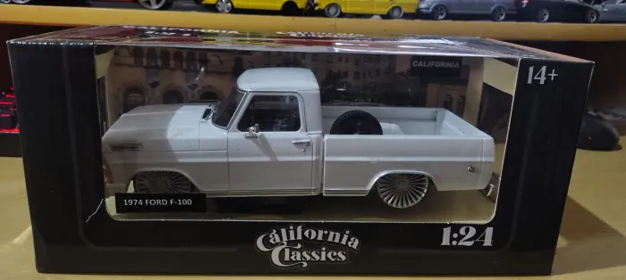 Miniatura Ford f100 escala 1/24