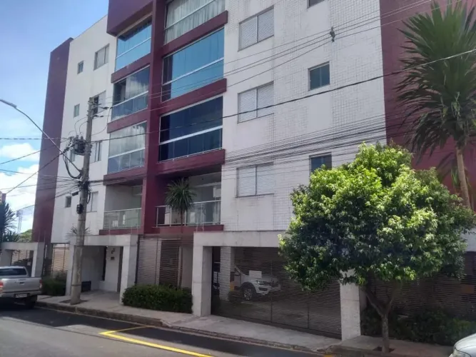 Apartamento para venda possui 154 metros quadrados com 3 quartos