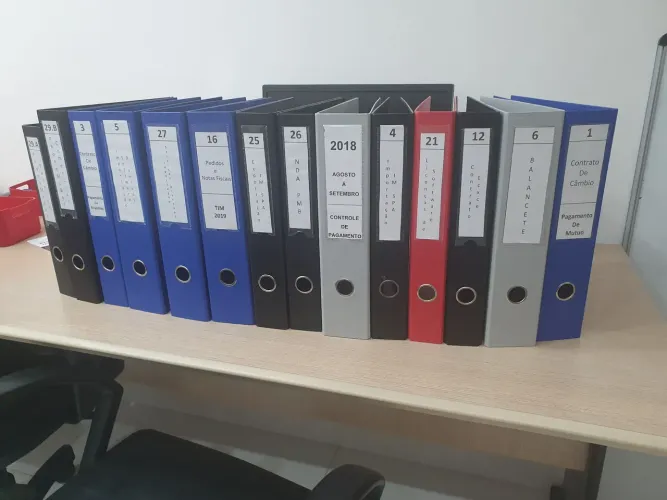Doaçao Pastas AZ fichário lote