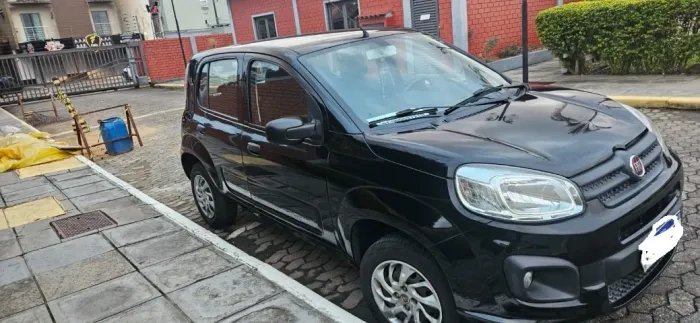 Fiat Uno Attractive 1.0 Flex 6V 5P 2017