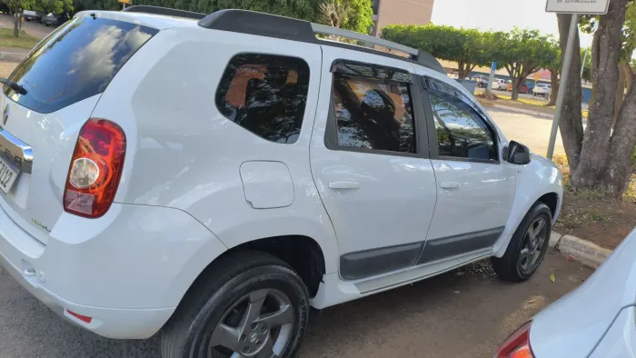 Renault Duster Dynamique 2.0 Hi-flex 16V Mec. 2013