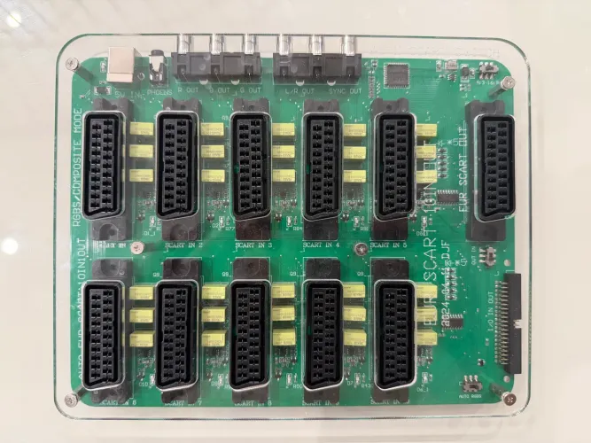 Switch Scart 10 x 1 Automático