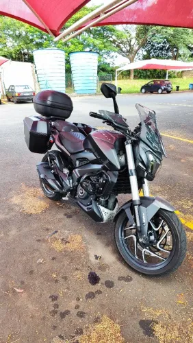 Bajaj Dominar 400 23/23 com acessorios
