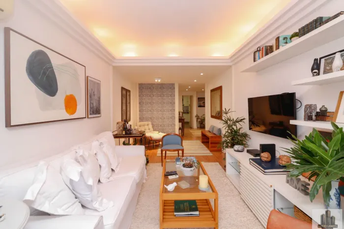 Apartamento à venda na Rua Frei Leandro, Lagoa, Rio de Janeiro - RJ