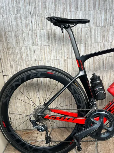 BIKE SPEED COM RODAS CARBONO + Acessórios