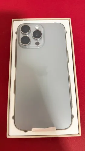 iPhone 15 Pro Max 256GB 100% SAÚDE BATERIA