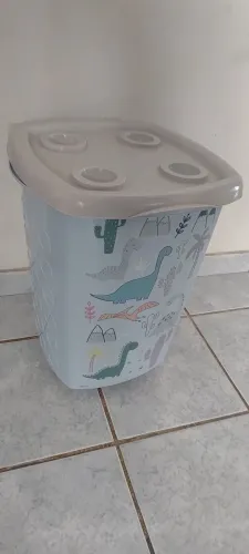 Troninho + cesto organização