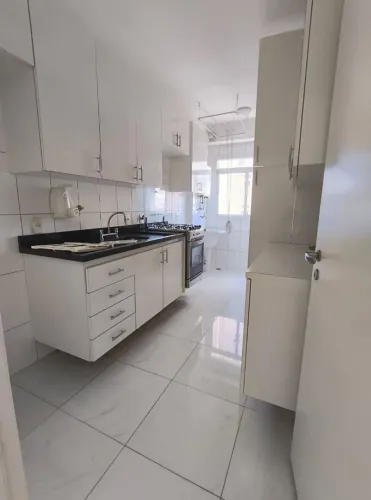 Apartamento em Alphaville centro Ed Jd monet, 84m 3 qtos 2 vg 6.500 cond 877.00