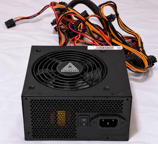 Fonte Montech Beta 650W 80 Plus Bronze