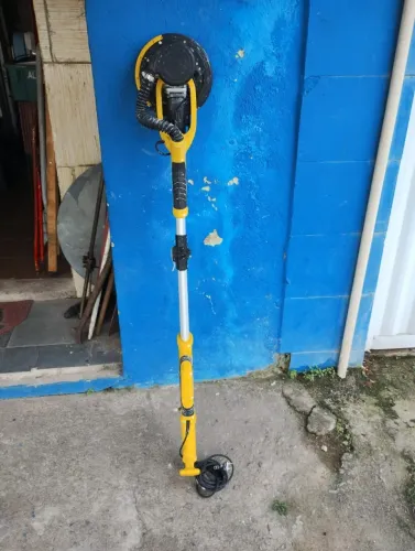 Lixadeira de parede