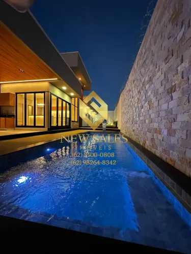 Casa alto padrão- 3 suítes, 208m², piscina, área gourmet- Setor Três Marias