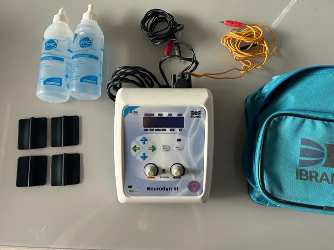Aparelho TENS/FES Neurodyn III Ibramed - 2 canais | Excelente estado